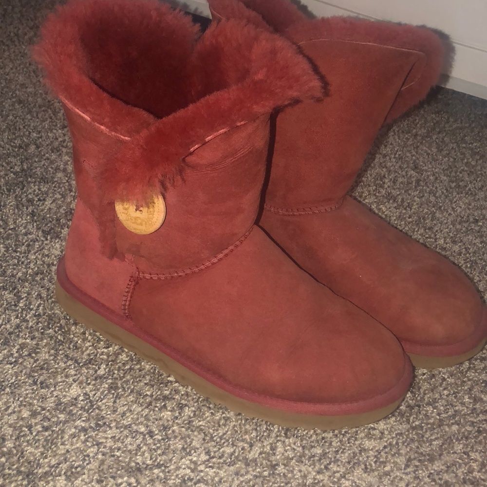 RARE RED UGGS!!!